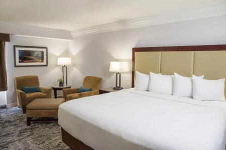 The Madison Concourse - 52