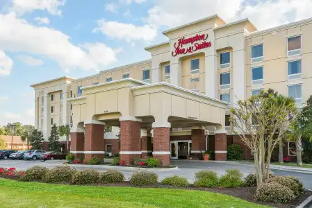 Hampton Inn & Suites Florence-North-I-95 - 23