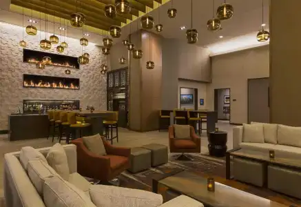 Grand Hyatt - 13