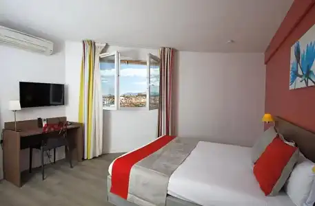 ApartMer & Golf City Perpignan Centre - 94