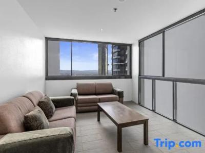 Ultra Broadbeach - 51