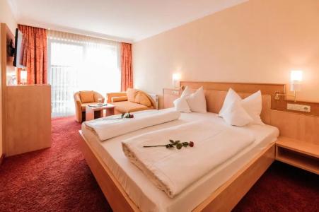 an der Linah Garni - 33