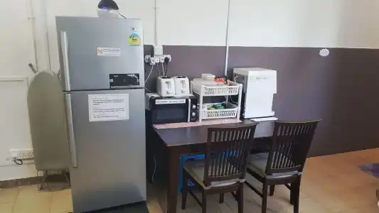 Meadows Hostel - 15