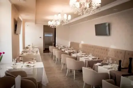 Pletnevskiy Inn - 8
