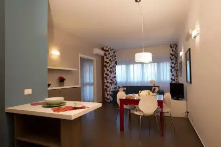 Marbela Apartments & Suites - 16