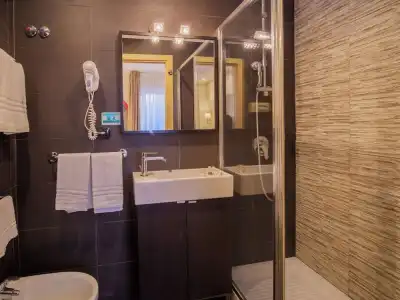 Central Wellness - 46