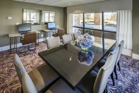 Hampton Inn San Diego-Kearny Mesa - 42