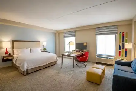 Hampton Inn and Suites Tulsa Downtown - 62