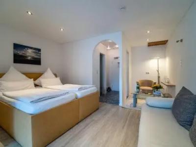 Tom's Hus Heiligenhafen - 1