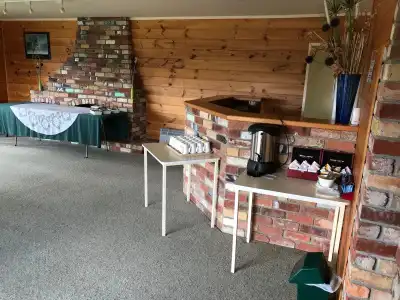 Cedarwood Lakeside Motel & Conference Venue - 23