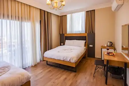 Grand Balyan & Restaurant - 106