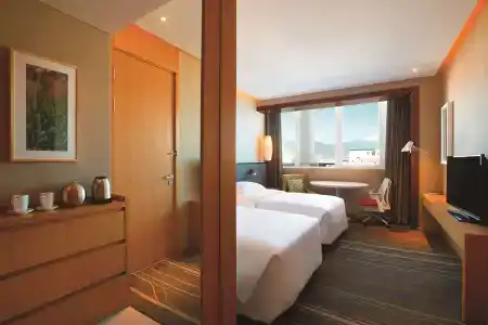 Hilton Garden Inn - 3