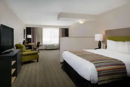 Country Inn & Suites by Radisson, Portland International Airport, OR - 4