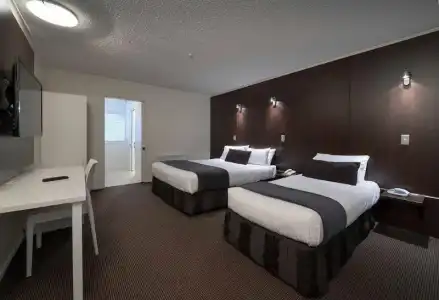 The Towers on the Park - 26