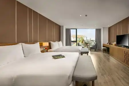 Avora Boutique - 1