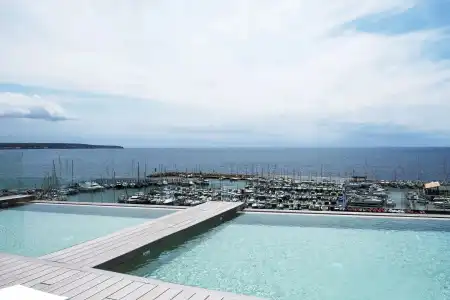 Las Arenas - 11