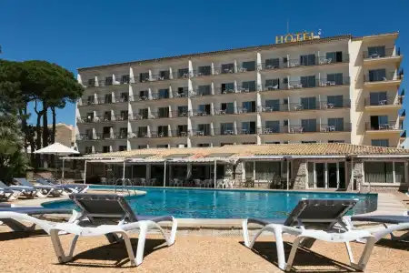 RVHotels Nieves Mar - 33