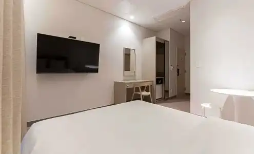 H Avenue Idae Shinchon - 65