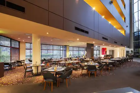 Crowne Plaza Canberra, an IHG - 34