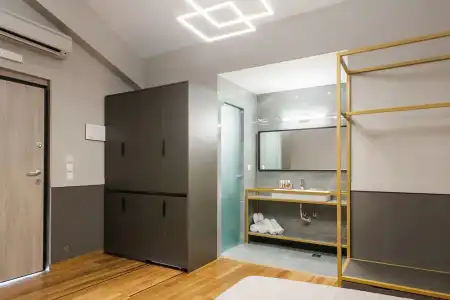 Step One | Luxury Suites Right in the Heart of Acropolis Next to Metro Station - 32
