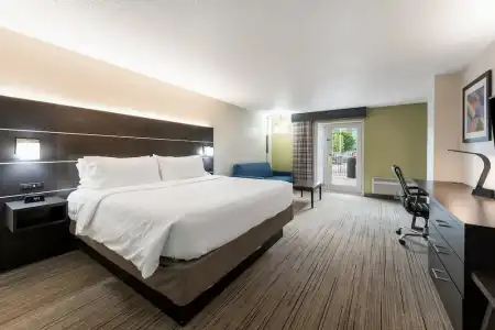 Holiday Inn Express Columbus Downtown by IHG - 64