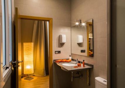 Born Barcelona Hostel - 8