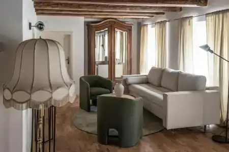 Domus Balthasar Boutique - 241
