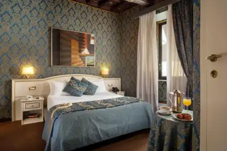 Residenza Canova Tadolini Luxury Rooms & Suites - 16