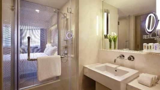 Holiday Inn Kunming City Centre by IHG - 81