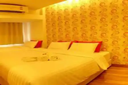 Nantra Silom - 2