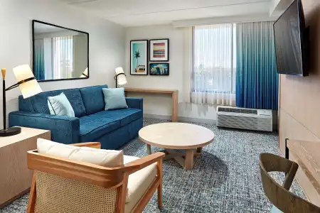 MDR Marina del Rey - a DoubleTree by Hilton - 3