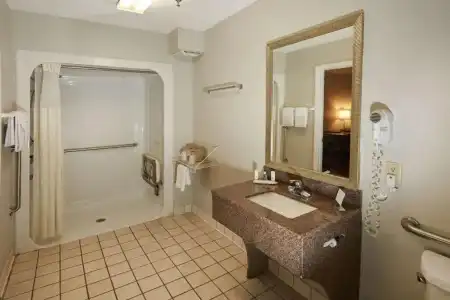 Quality Inn Augusta West Near Fort Gordon - 51