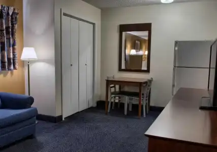 Studio 6 Extended Stay - Richmond, VA - I-64 West - 4