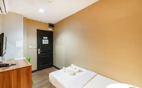 The Richy Place Guest House - 5