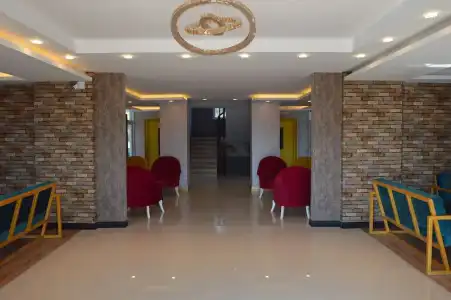 242 Gold Tower - 17