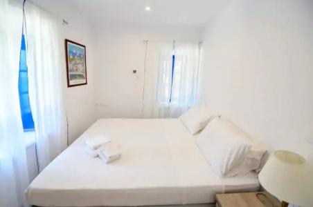 Douskos Guesthouse - 206