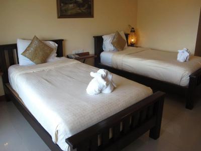 Baanmalai - 23