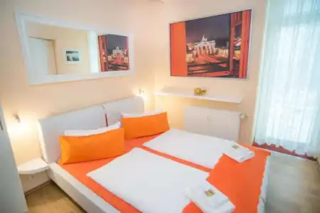 City Guesthouse Pension Berlin - 7
