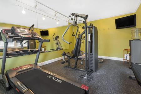 Baymont by Wyndham Sevierville Pigeon Forge - 9