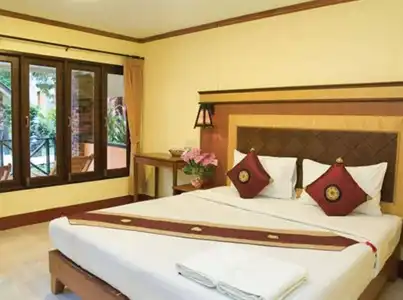 Dream Valley Resort Tonsai Beach - 2