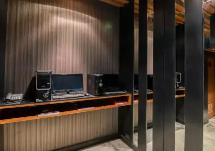 ASHLEE Hub Patong - 17