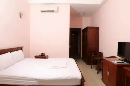 175 Saigon - 2