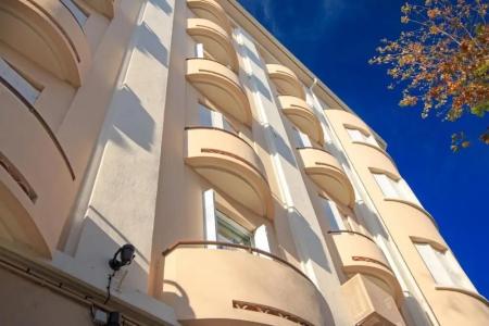 The Originals City, Hôtel Mondial, Perpignan - 0