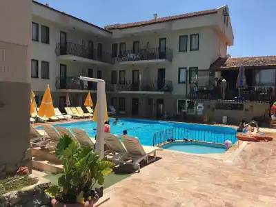 Poppy Apartments - 14
