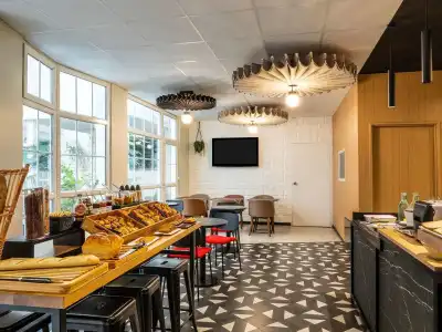 ibis Paris Ornano Montmartre Nord 18ème - 19
