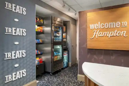 Hampton Inn Majestic Chicago Theatre District - 18