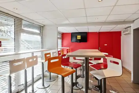 Hôtel Première Classe Caen Nord - Mémorial - 19