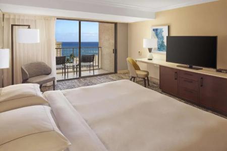 Hilton Hawaiian Village Waikiki Beach Resort - 45