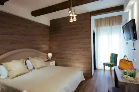 Best Western Maison B - 16