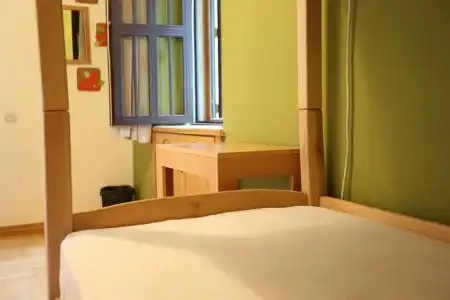 Envoy Hostel - 17